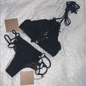 *SHOOT ME AN OFFER* Blk Crochet Acacia Swim Set